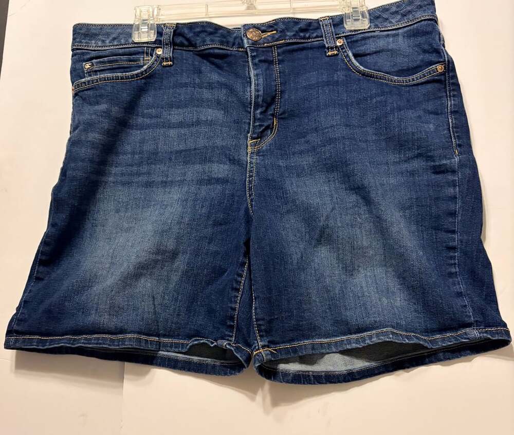 Seven7 Denim Shorts Size 14 Blue Mid Rise Stretch